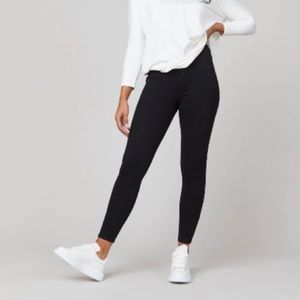 SPANX Jean-ish Legging. Size Medium